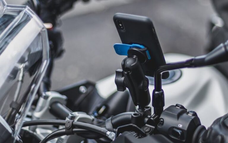 TOP PHONE MOUNTS FOR BIKES IN 2023